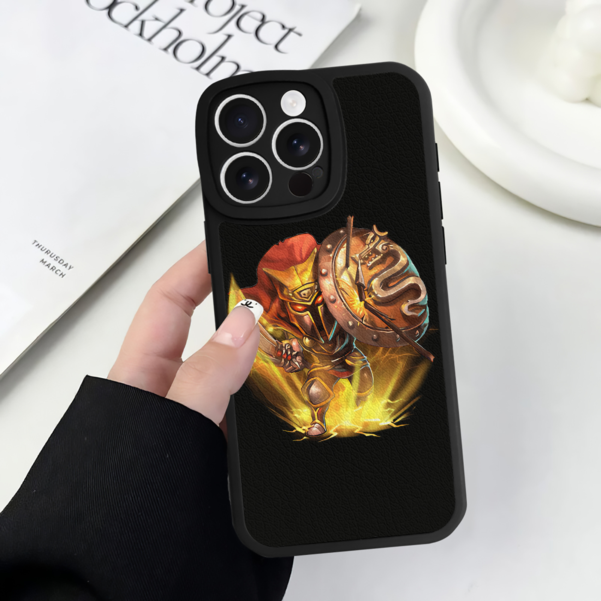 リーグ・オブ・レジェンド League of Legends LOL 【iPhone 16シリーズ対応】シリコンスマホケース（レザー調） 材質：シリコン